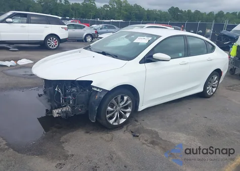 2015 Chrysler 200 S z USA, uszkodzony, nr VIN 1C3CCCBB3FN743708